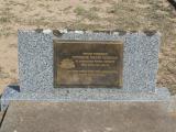 image of grave number 906443